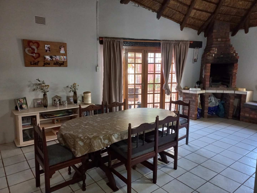 5 Bedroom Property for Sale in Blydeville Northern Cape